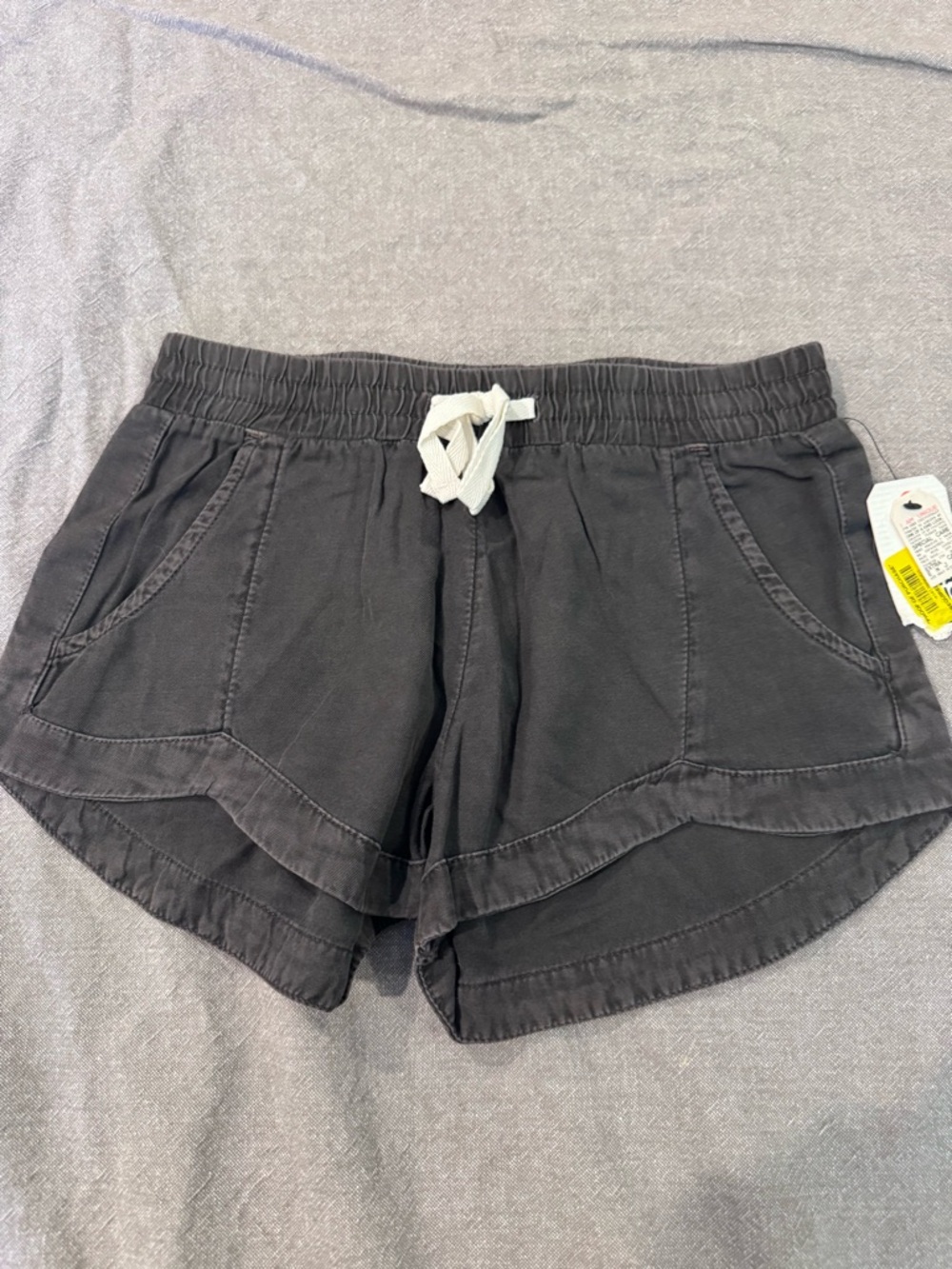Billabong Girls Gray  Shorts - NWT - Medium - Girls Summer Shorts